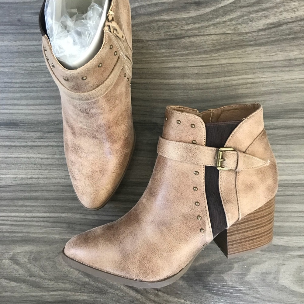 Metaphor Ankle Booties Size 9 - Picture 2 of 5
